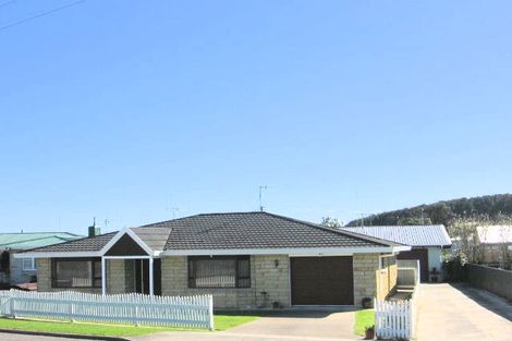 Photo of property in 71 Seabury Avenue, Foxton Beach, Foxton, 4815