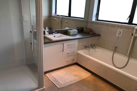 Photo of property in 34 Roskilda Crescent, Taradale, Napier, 4112