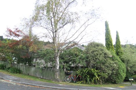 Photo of property in 1 Sorrento Way, Silverstream, Upper Hutt, 5019