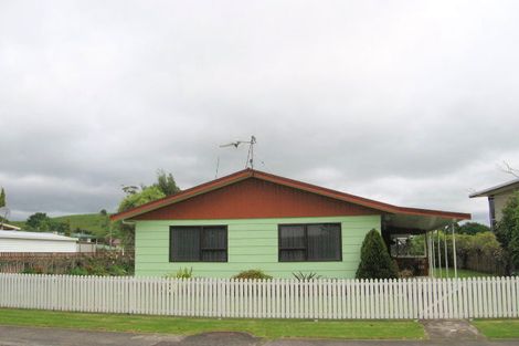 Photo of property in 2 Walmsley Crescent, Paeroa, 3600