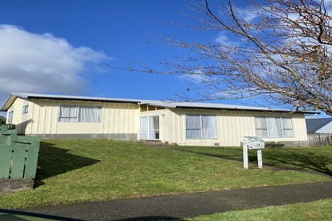Photo of property in 19 Outram Grove, Kelson, Lower Hutt, 5010