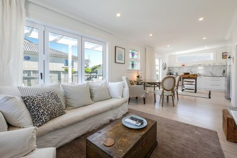 Photo of property in 49 Albert Street, Saint Clair, Dunedin, 9012