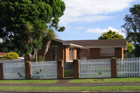 Photo of property in 43 Luton Avenue, Sunnyhills, Auckland, 2010