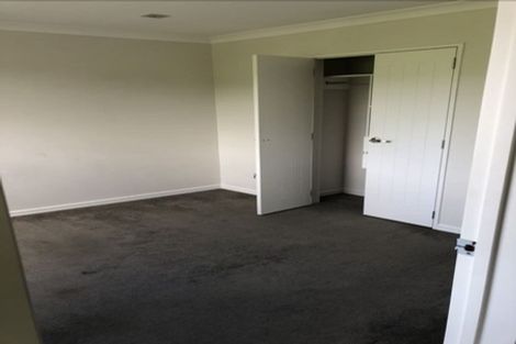 Photo of property in 21a Stamford Crescent, Flat Bush, Auckland, 2019