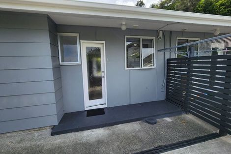 Photo of property in 1/80 Airlie Road, Plimmerton, Porirua, 5026