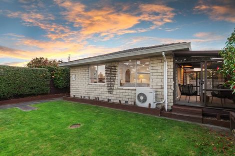 Photo of property in 83a Cottonwood Street, Parklands, Christchurch, 8083