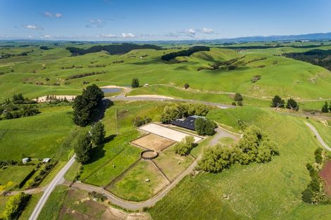 Photo of property in 1268 Taihape Road, Sherenden, Hastings, 4179