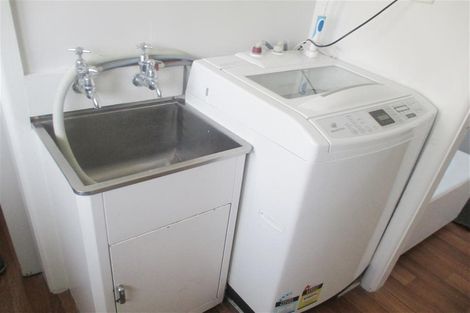 Photo of property in 85 Memorial Avenue, Ilam, Christchurch, 8053