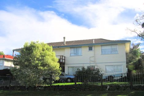 Photo of property in 3 Albemarle Place, Massey, Auckland, 0614