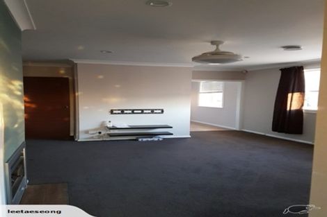 Photo of property in 4 Holland Street, Pukekohe, 2120