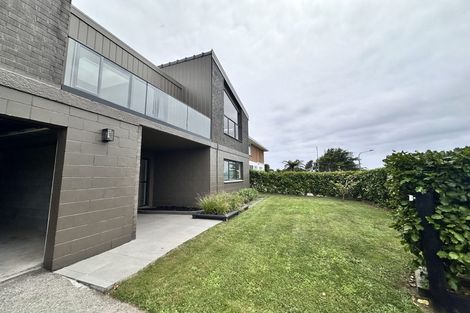 Photo of property in 20 Tiverton Crescent, Whalers Gate, New Plymouth, 4310