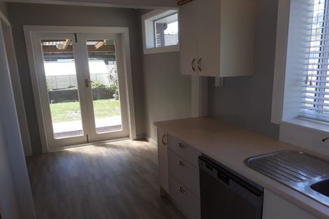 Photo of property in 76 Sylvan Street, Hillmorton, Christchurch, 8024