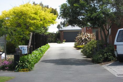Photo of property in 1/6 Parkwood Place, Parklands, Christchurch, 8083