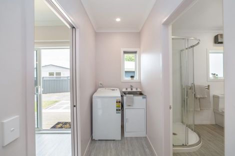 Photo of property in 8 Mahupuku Street, Greytown, 5712