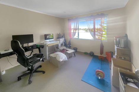 Photo of property in 107 Pine Harbour Parade, Beachlands, Auckland, 2018