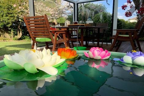 Photo of property in 1 Sunrise Lane, Te Atatu South, Auckland, 0610