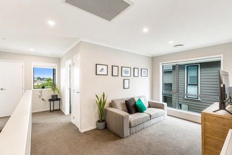 Photo of property in 42 Bomb Point Drive, Hobsonville, Auckland, 0616