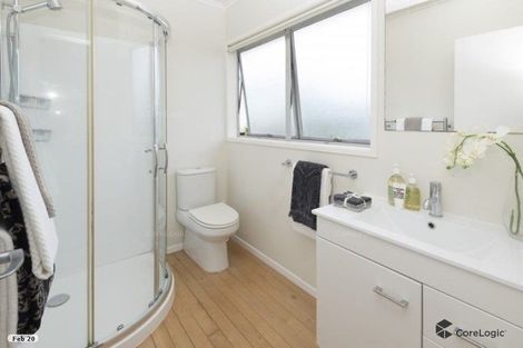 Photo of property in 72a Marine Parade, Mellons Bay, Auckland, 2014