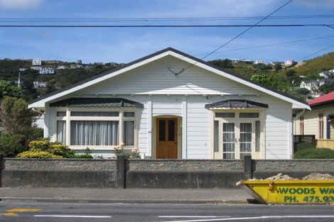 Photo of property in 67 Derwent Street, Island Bay, Wellington, 6023