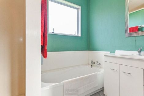 Photo of property in 1015 Beatty Street, Mayfair, Hastings, 4122