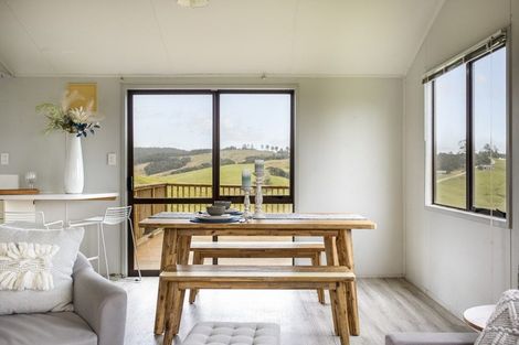 Photo of property in 401 Mclachlan Road, Kaukapakapa, Warkworth, 0984