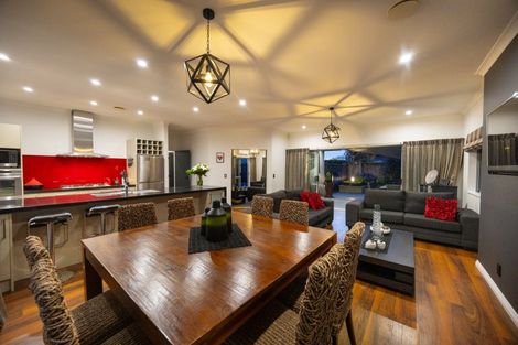 Photo of property in 3 Riverstone Grove, Hokowhitu, Palmerston North, 4410