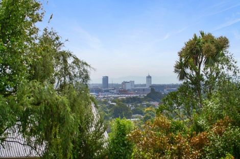 Photo of property in 5 Gwynfa Avenue, Cashmere, Christchurch, 8022