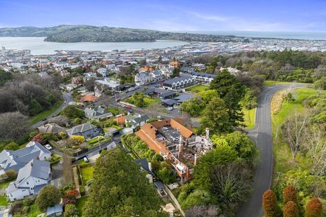 Photo of property in 28 Montpellier Street, Dunedin Central, Dunedin, 9016