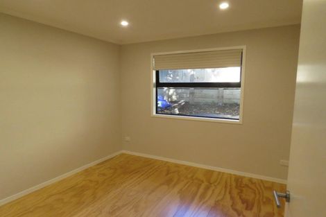 Photo of property in 2 Ebrington Place, Strandon, New Plymouth, 4312