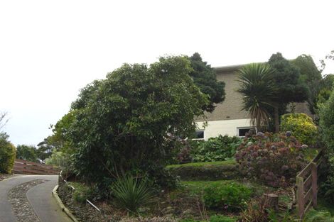 Photo of property in 5 Roger Street, Macandrew Bay, Dunedin, 9014