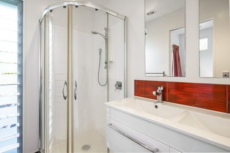 Photo of property in 27 Ocean Road, Surfdale, Waiheke Island, 1081