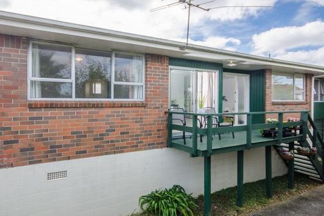 Photo of property in 2/1357 Dominion Extension, Mount Roskill, Auckland, 1041