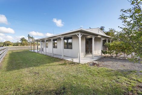 Photo of property in 363 Brandon Hall Road, Bulls, 4894