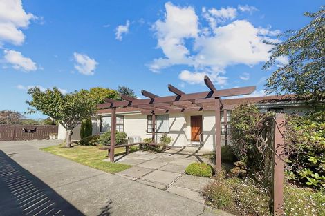 Photo of property in 9 Waterford Drive, Winton, 9720