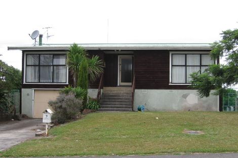 Photo of property in 9 Patts Avenue, Glendene, Auckland, 0602