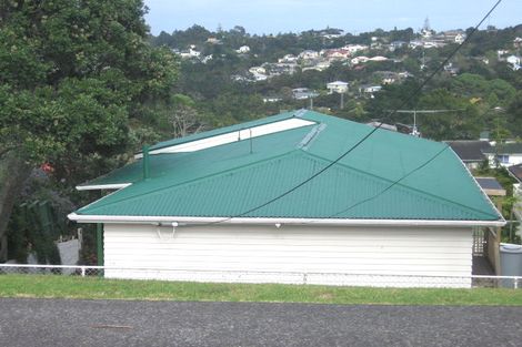 Photo of property in 28 Mayfield Road, Glenfield, Auckland, 0629