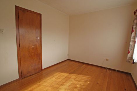 Photo of property in 1/2 Archibald Road, Kelston, Auckland, 0602