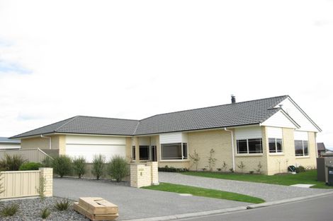 Photo of property in 6 Scott Place, Havelock North, 4130