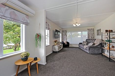 Photo of property in 44 Clarence Cox Crescent, Pirimai, Napier, 4112