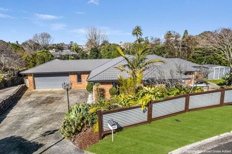 Photo of property in 12 Bella Villa Drive, Waiuku, 2123