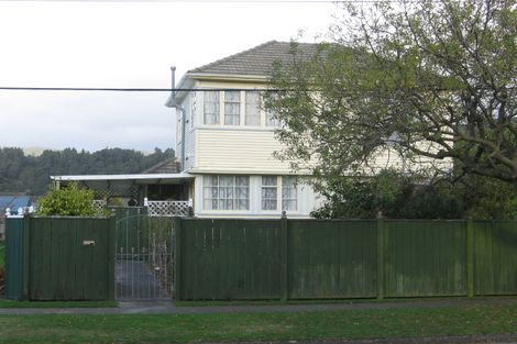 Photo of property in 60 Molesworth Street, Taita, Lower Hutt, 5011