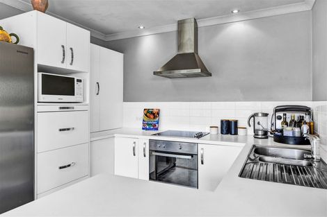 Photo of property in 54 Penrod Drive, Bell Block, New Plymouth, 4312