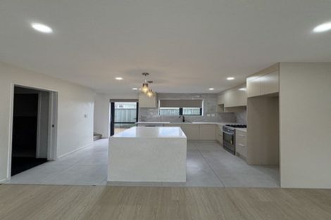 Photo of property in 7c Tairere Crescent, Rosehill, Papakura, 2113