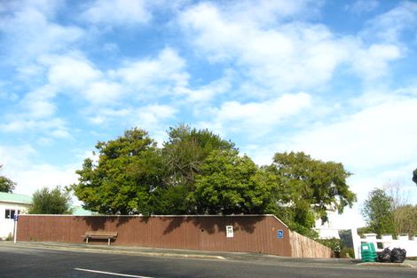 Photo of property in 1/74 Hackthorne Road, Cashmere, Christchurch, 8022