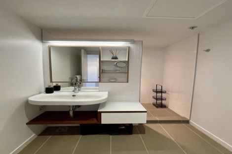 Photo of property in Piermont Apartments, 7b/82 Cable Street, Te Aro, Wellington, 6011