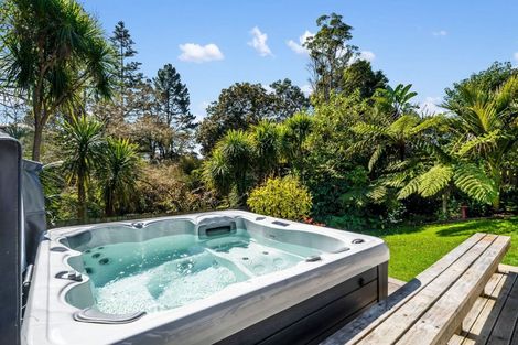 Photo of property in 8 Carina Crescent, Torbay, Auckland, 0630