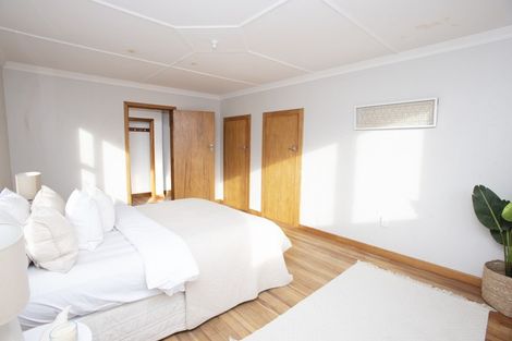 Photo of property in 5 Harbour Endowment Road, South Hillend, Winton, 9783