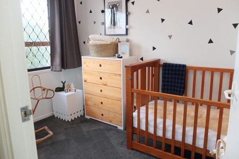 Photo of property in 1/48 Stanniland Street, Sunnyhills, Auckland, 2010