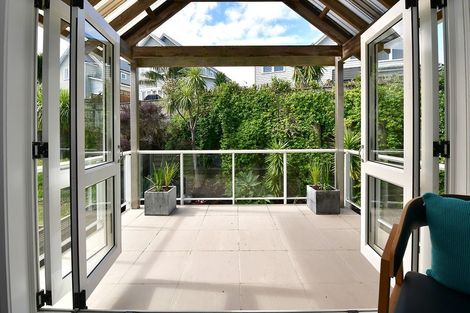 Photo of property in 121 Parkview Drive, Gulf Harbour, Whangaparaoa, 0930