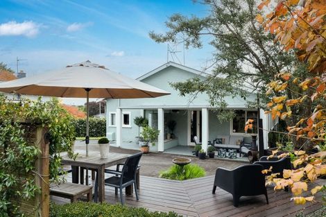 Photo of property in 18 Boundary Road, Claudelands, Hamilton, 3214